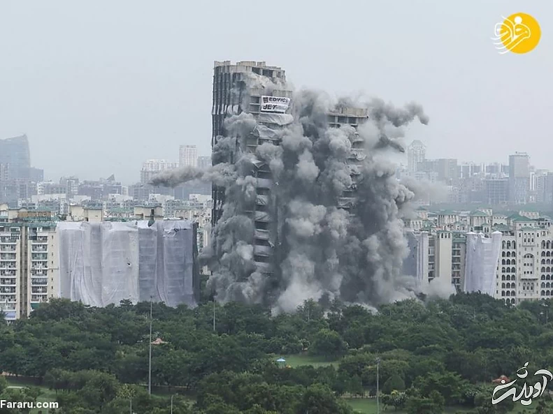 (ویدئو) کمتر از ۱۰ ثانیه؛ تخریب دو آسمان‌خراش غیرقانونی با مواد منفجره